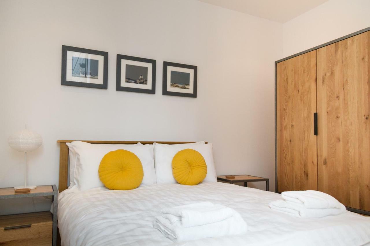2 Bed Apartment At Quartermile Edinburgh Exterior photo